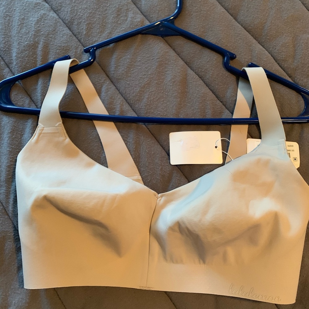 Lululemon Like Nothing Bra